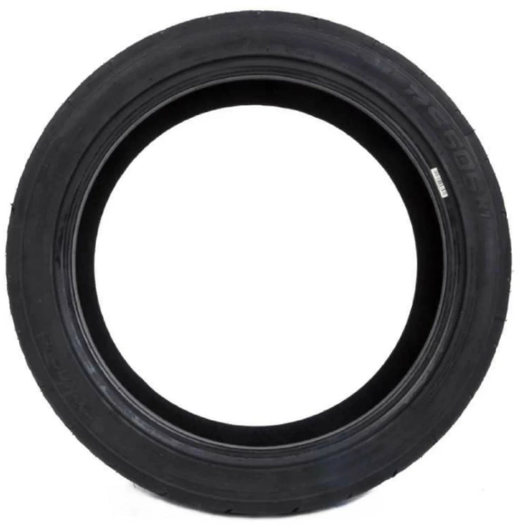 ZEKNOVA - Pneumatico RS606 R4 235-40ZR18
