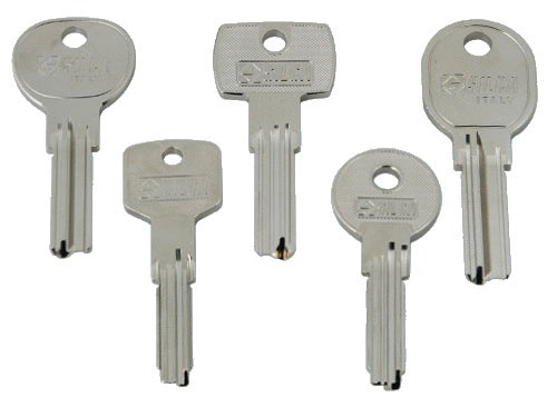 CHIAVI OTTONE CASA 5/6 SPINE IE 26
