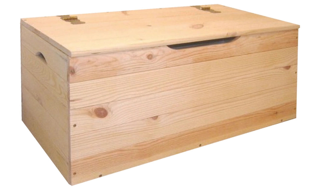 BAULE ALBERIAMO REALIZZATO IN LEGNO MASSELLO E MANIGLIE LATERALI 73 X 35 X H33CM