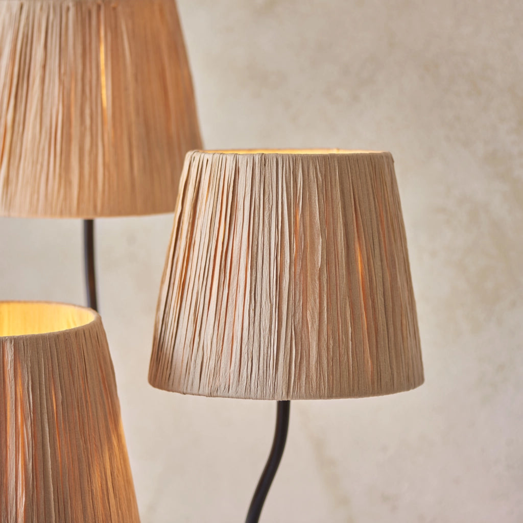 Lampada da terra boho nera opaca rafia, pedale 3xE14 Endon