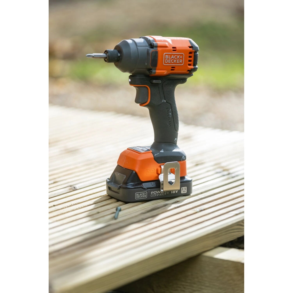 Avvitatore ad Impulsi Black & Decker BLIM78E1K 18V 1/4" con Batteria e Valigetta